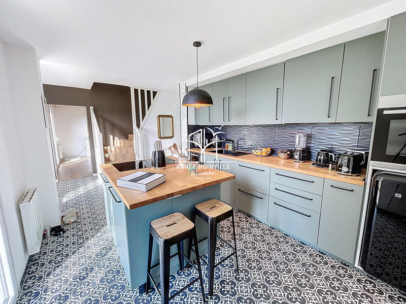 Maison - 130 m² - 4 pièces