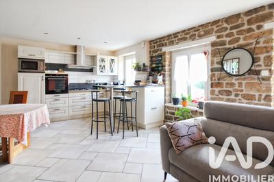 Maison - 109 m² - 6 pièces
