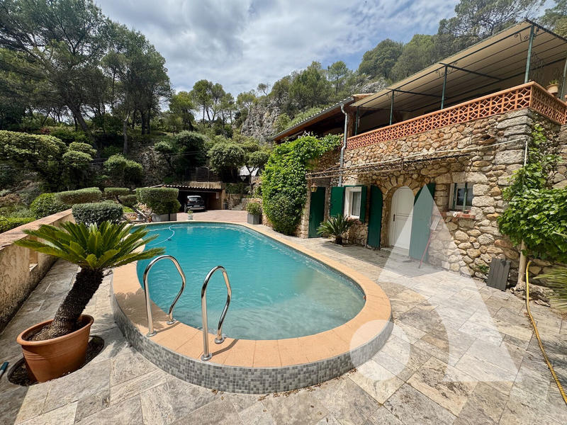 Maison - 148 m² - 4 pièces