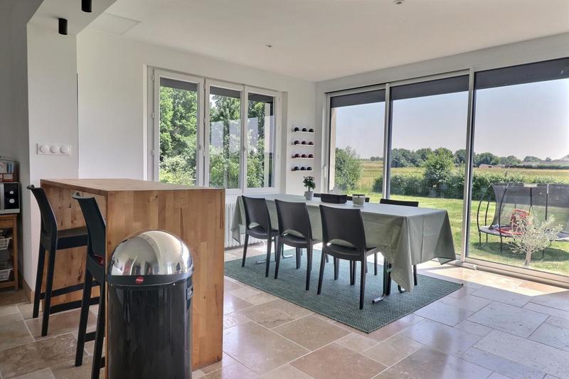 Maison - 161 m² - 5 pièces