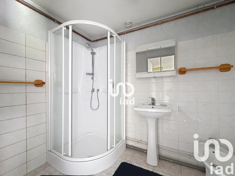 Maison - 200 m² - 7 pièces