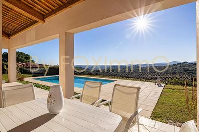 Villa - 142 m² - 5 pièces