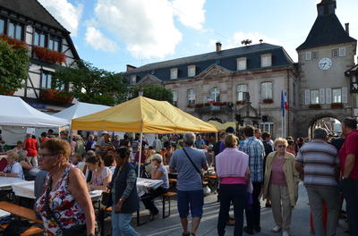 Marché gourmand nocturne
