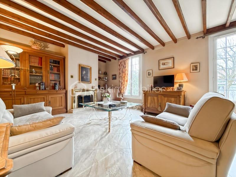 Maison - 153 m² - 5 pièces