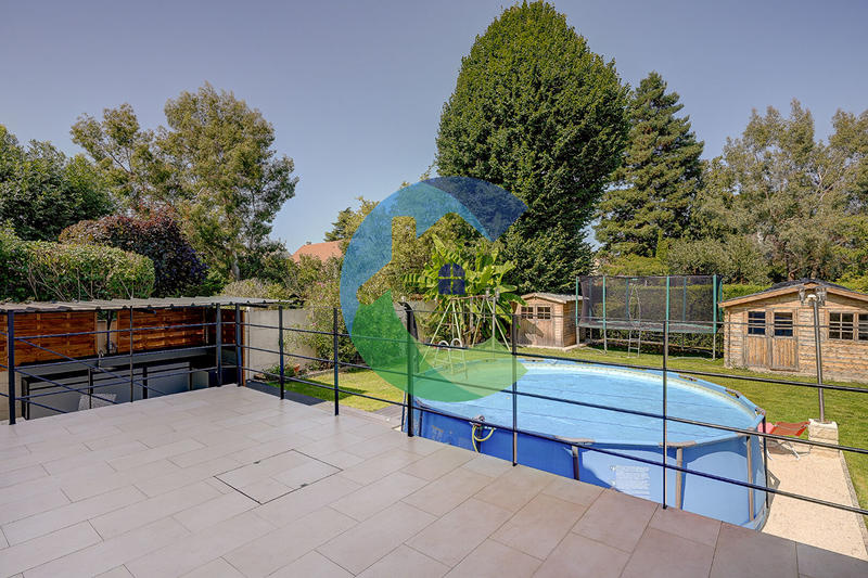 Maison - 105 m² - 5 pièces