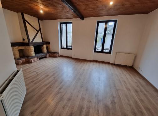 Appartement - 150 m² - 5 pièces