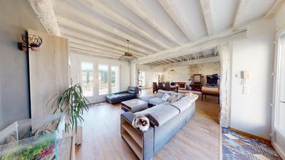 Maison - 570 m² - 15 pièces