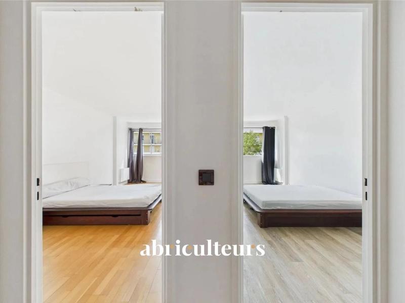 Appartement ancien - 86 m² - 3 pièces