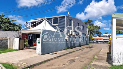 Local commercial - 236 m²