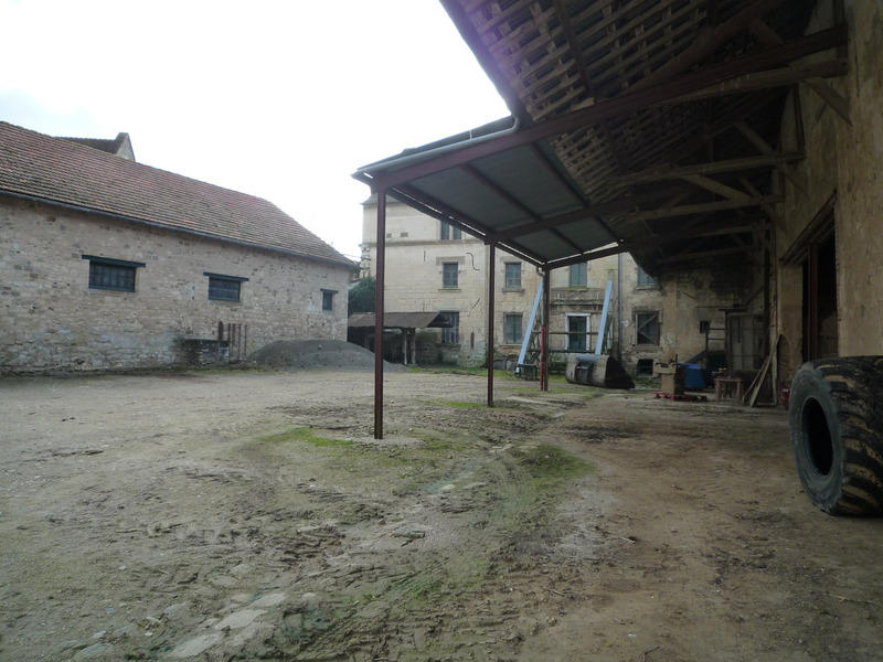 Corps de ferme - 276 m² - 12 pièces