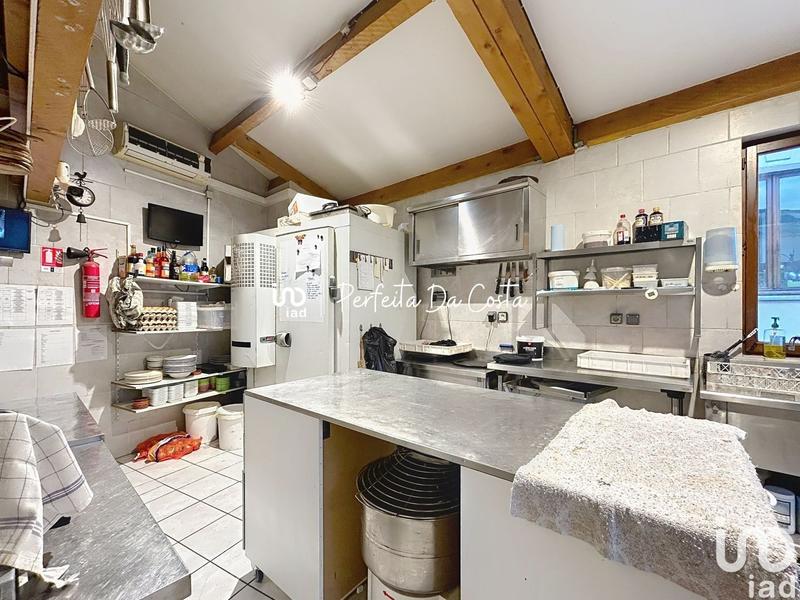 Local commercial - 102 m²