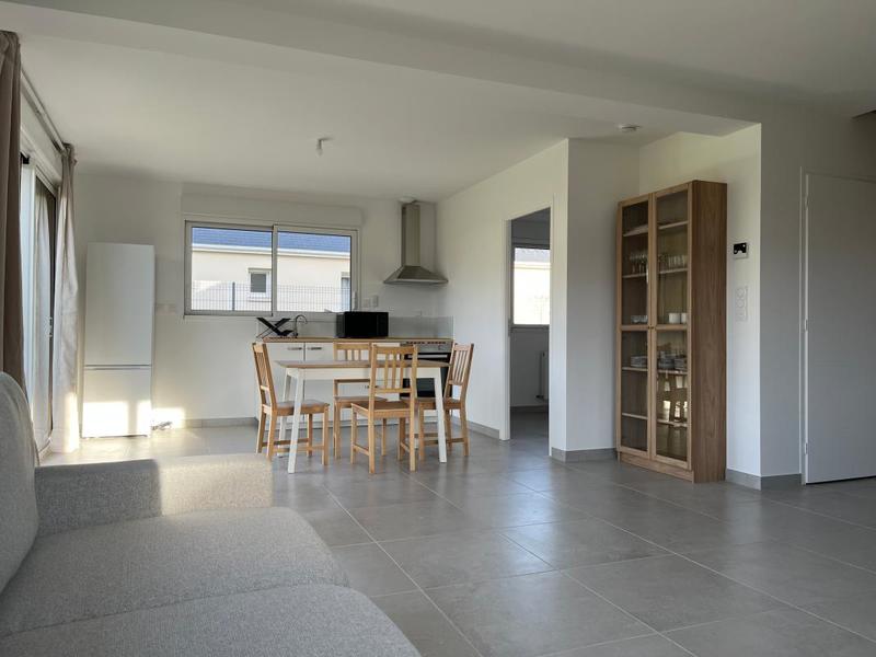 Maison - 102 m² - 4 pièces