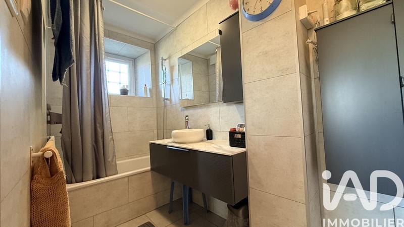 Maison - 123 m² - 8 pièces