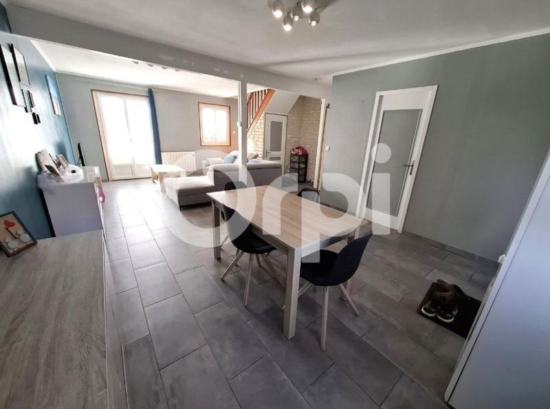 Maison - 90 m² - 4 pièces