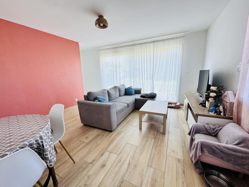 Maison - 92 m² - 4 pièces