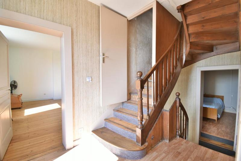 Maison - 110 m² - 4 pièces