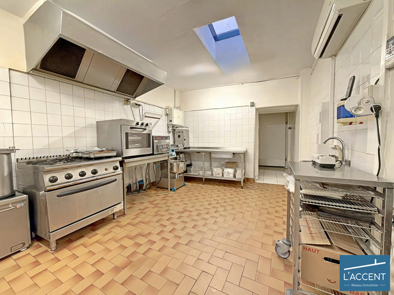 Fonds de commerce - 72 m²