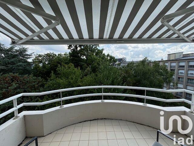 Appartement - 96 m² - 5 pièces