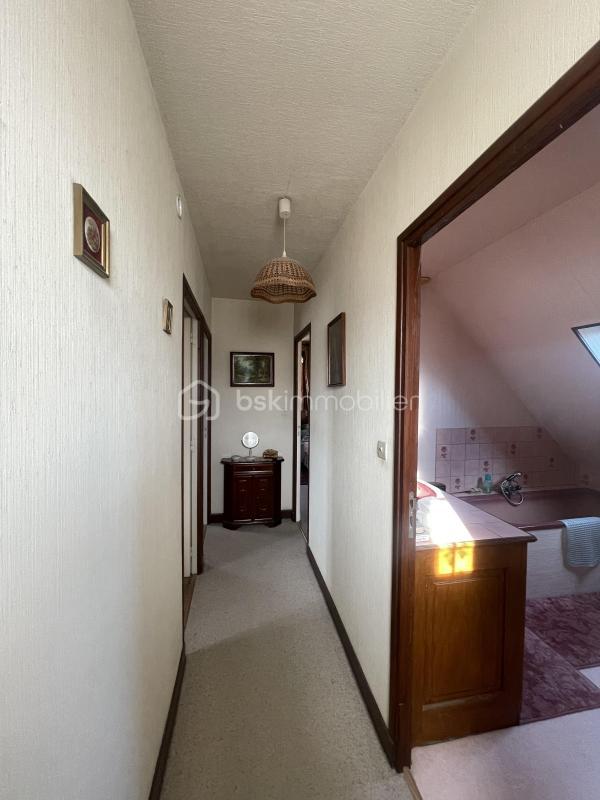 Maison traditionnelle - 84 m² - 4 pièces