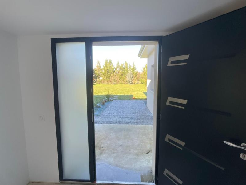 Maison - 196 m² - 9 pièces