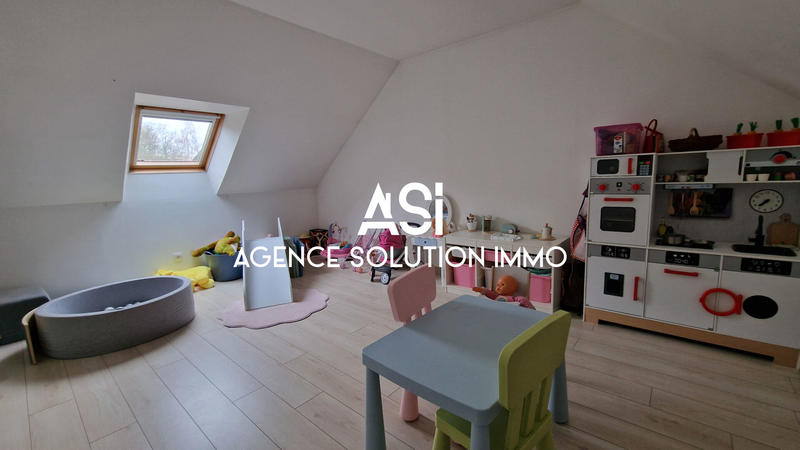 Maison - 212 m² - 6 pièces