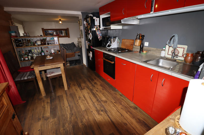 Maison - 190 m² - 8 pièces