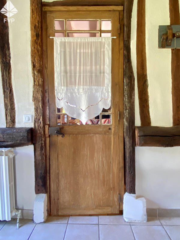 Maison - 272 m² - 10 pièces