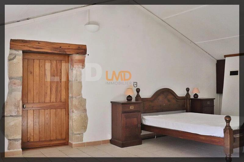 Maison en pierre - 140 m² - 5 pièces