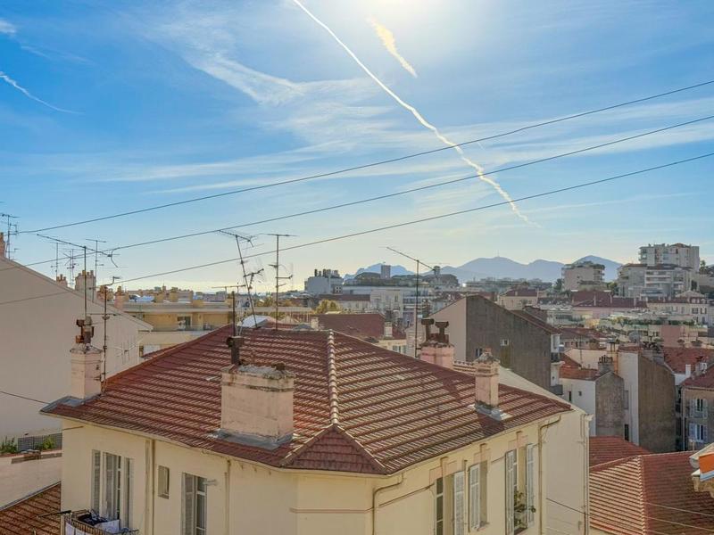 Appartement - 83 m² - 4 pièces