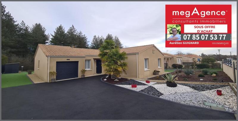 Maison - 101 m² - 8 pièces