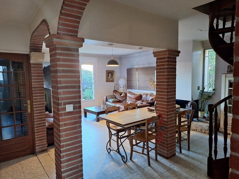 Maison - 136 m² - 5 pièces