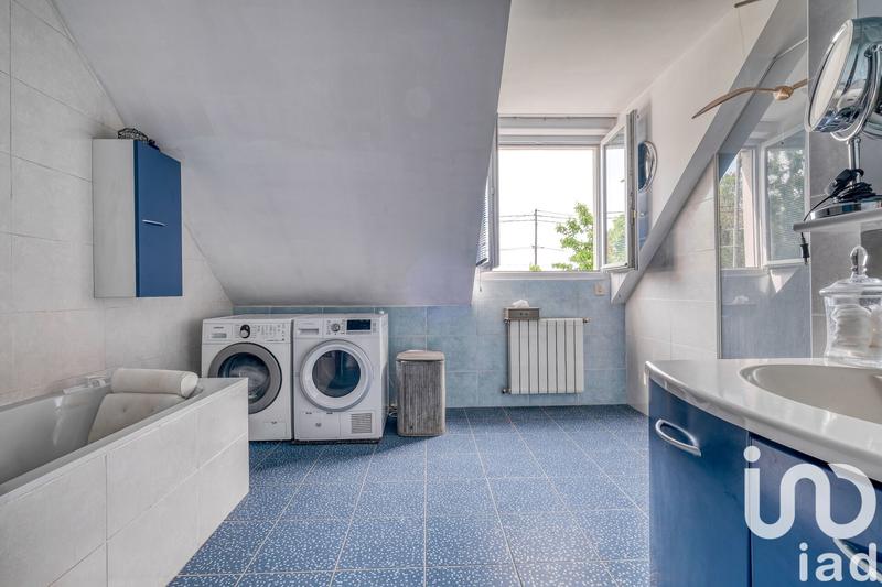 Maison de maîtres - 200 m² - 7 pièces