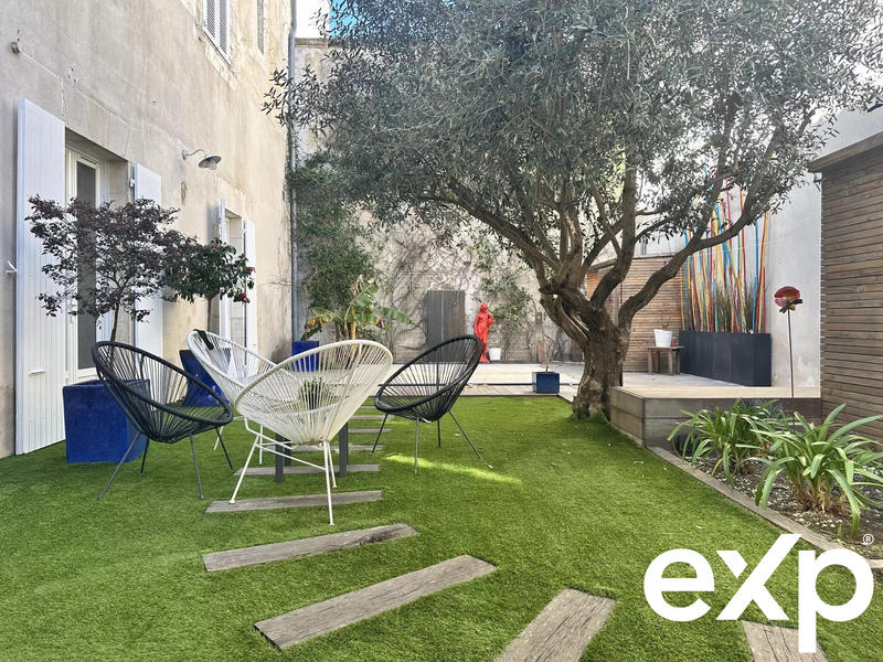 Appartement - 153 m² - 6 pièces