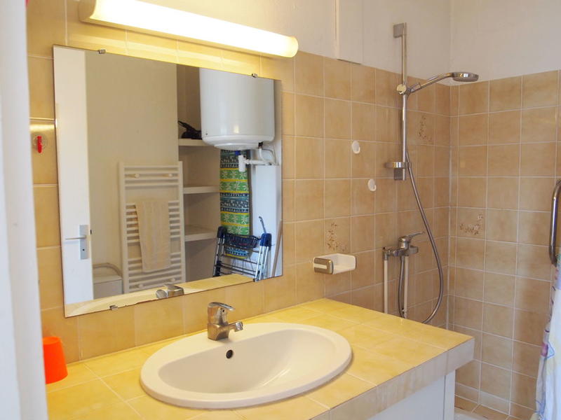 Immeuble - 996 m² - 37 pièces