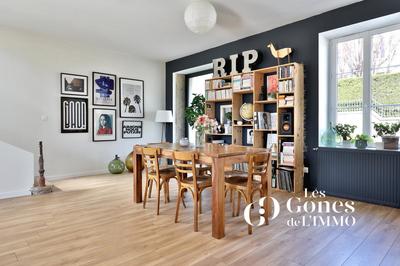 Maison - 160 m² - 5 pièces