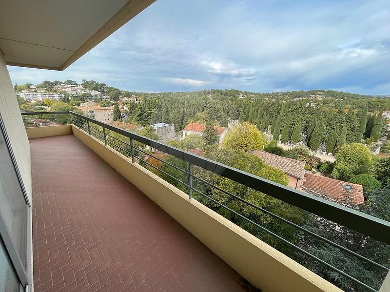 Appartement - 87 m² - 3 pièces