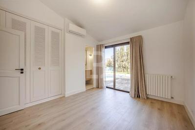 Villa - 181 m² - 7 pièces