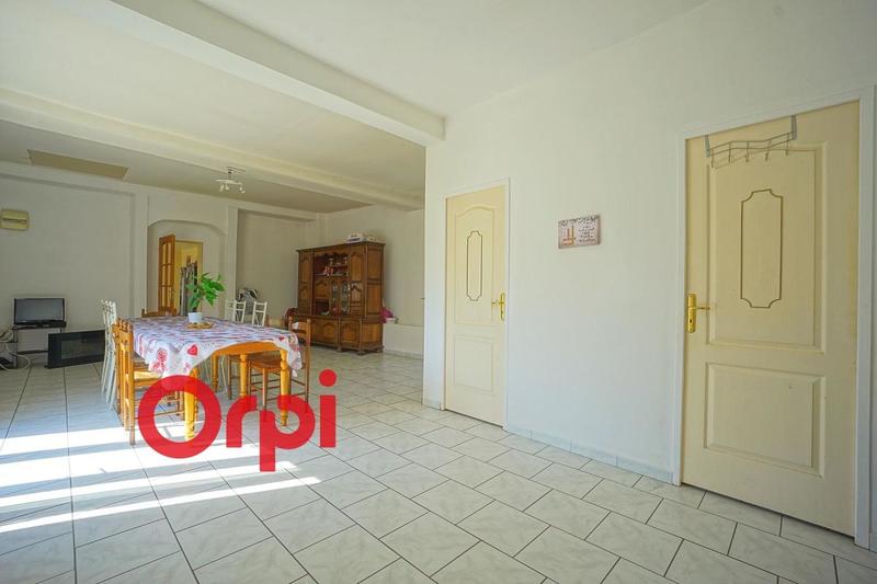 Maison - 185 m² - 6 pièces