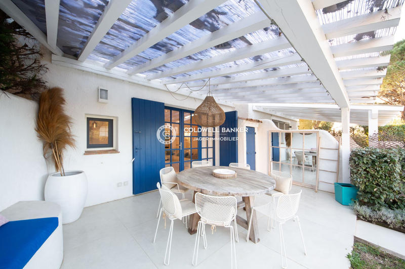 Villa - 170 m² - 8 pièces