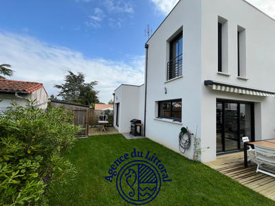 Maison - 103 m² - 4 pièces