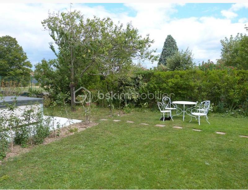 Maison traditionnelle - 140 m² - 5 pièces