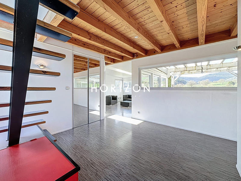 Maison - 120 m² - 6 pièces