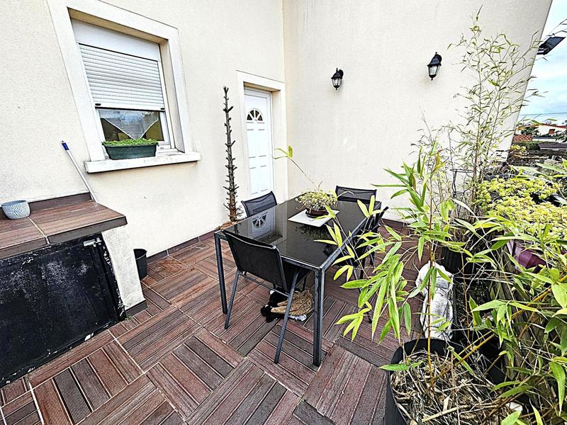 Maison - 140 m² - 7 pièces
