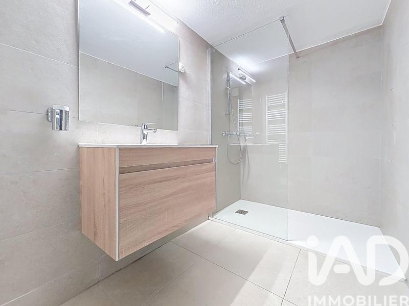 Maison - 192 m² - 7 pièces