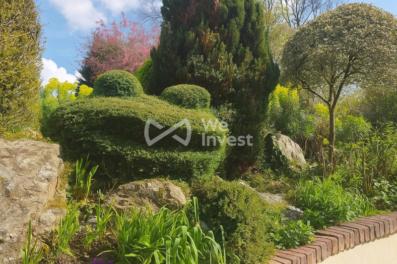 Maison - 401 m² - 11 pièces