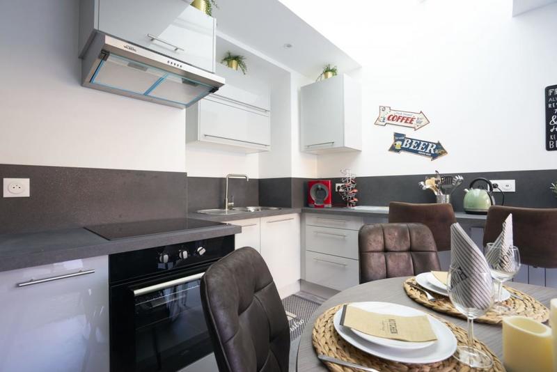 Maison - 88 m² - 6 pièces