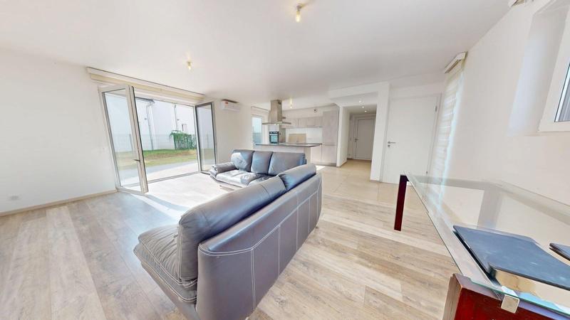 Maison contemporaine - 98 m² - 4 pièces