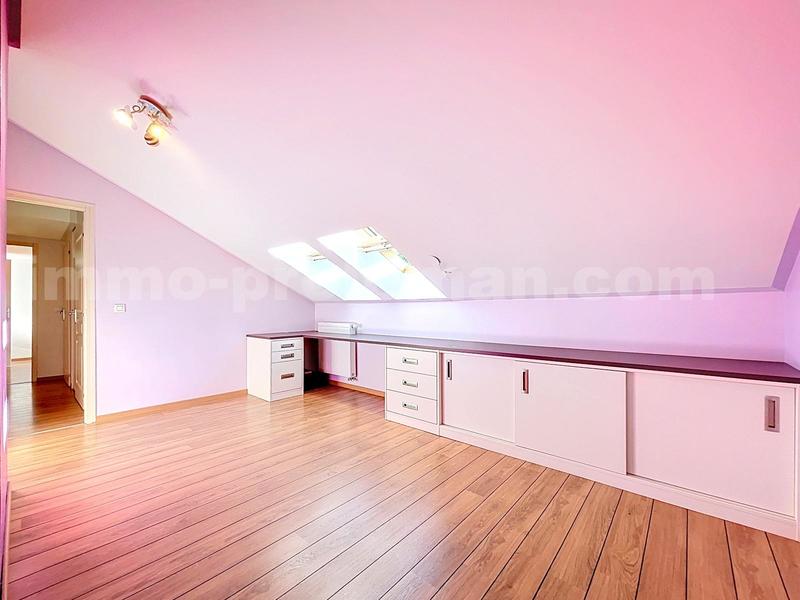 Appartement - 92 m² - 3 pièces