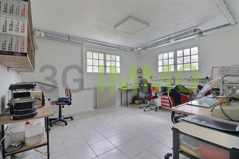 Maison - 151 m² - 7 pièces