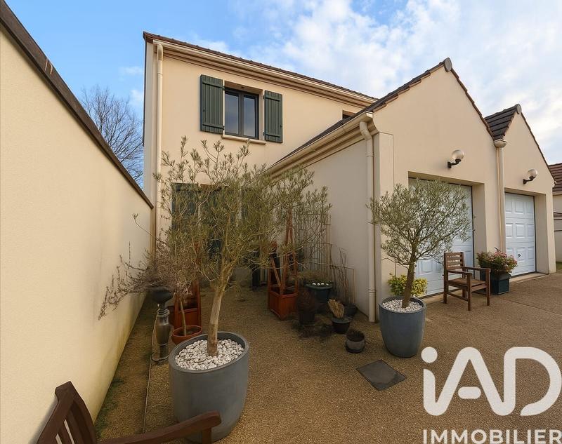 Maison - 85 m² - 4 pièces